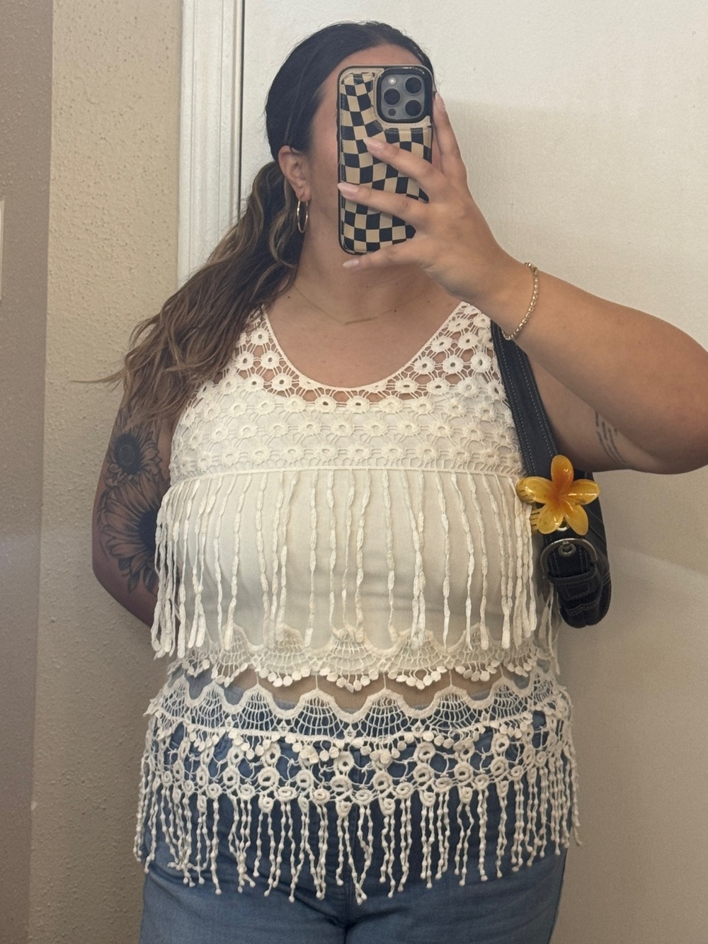 What? white crochet tank top with fringe, Size L
